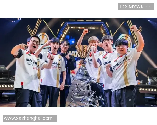 EDG战队在电竞比分冠军杯中以82分稳居积分榜首位 EDG战队在电竞比分冠军杯中以82分稳居积分榜首位